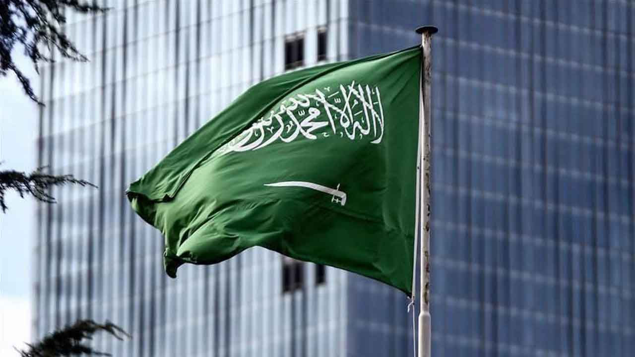 التشريعات الجديدة في السعودية 1442.. تحديث 4 أنظمة لحفظ الحقوق وإرساء العدالة